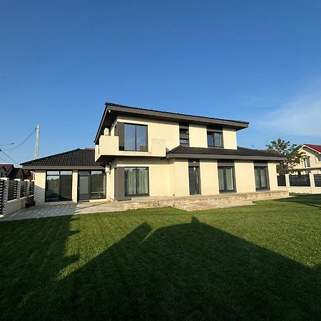Casira Guesthouse Sînmartin Kültér fotó