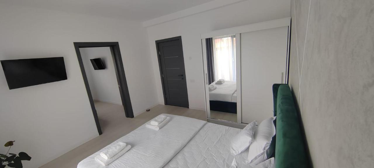 Casira Guesthouse Sînmartin Kültér fotó