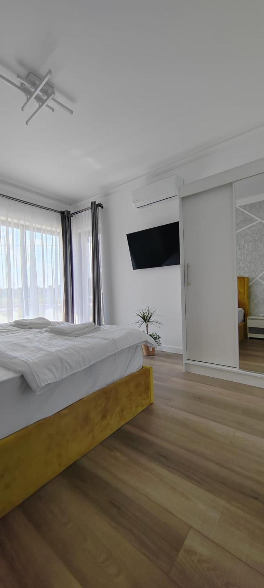 Casira Guesthouse Sînmartin Kültér fotó