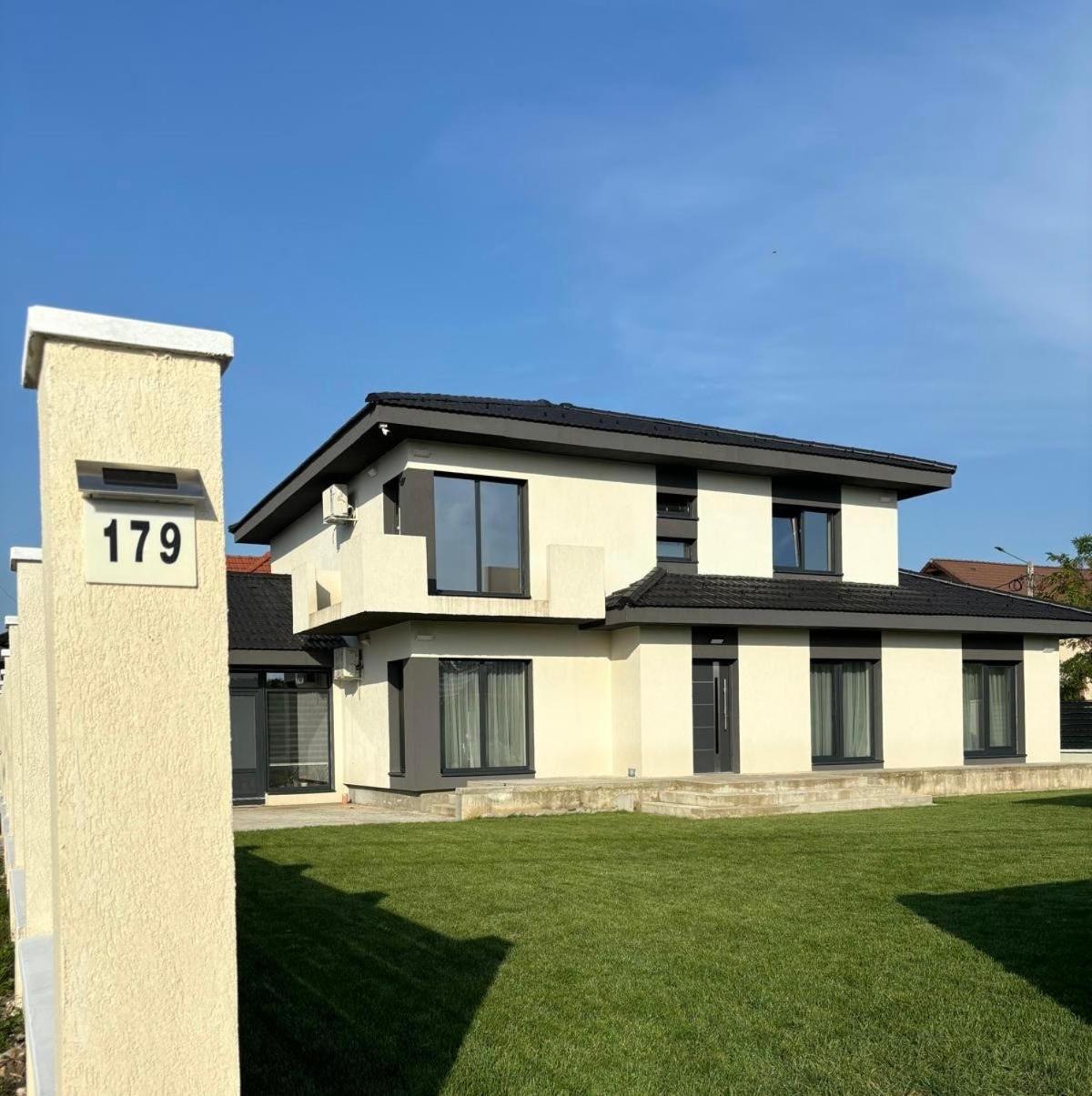 Casira Guesthouse Sînmartin Kültér fotó