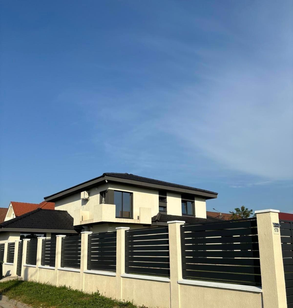 Casira Guesthouse Sînmartin Kültér fotó